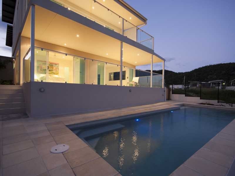 12 Terrace Place, Magnetic Island QLD 4819
