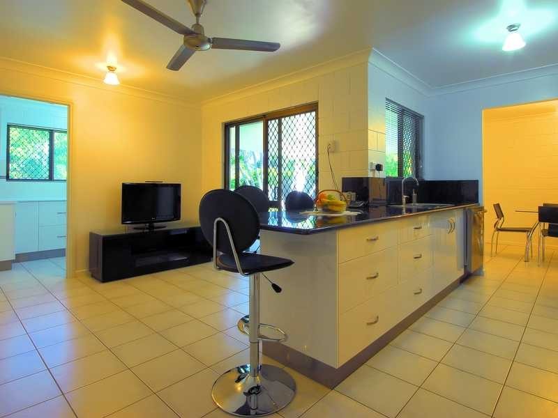 25 Alan John Street, Townsville QLD 4810