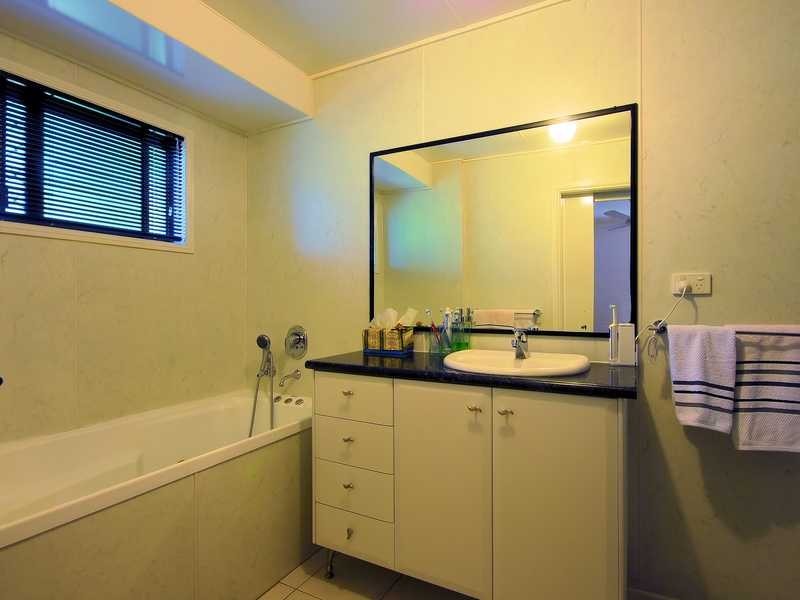 25 Alan John Street, Townsville QLD 4810