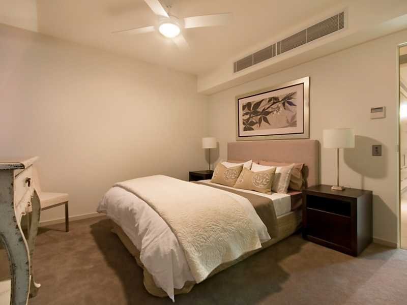 Apartment 1701/6 The Strand, Townsville QLD 4810