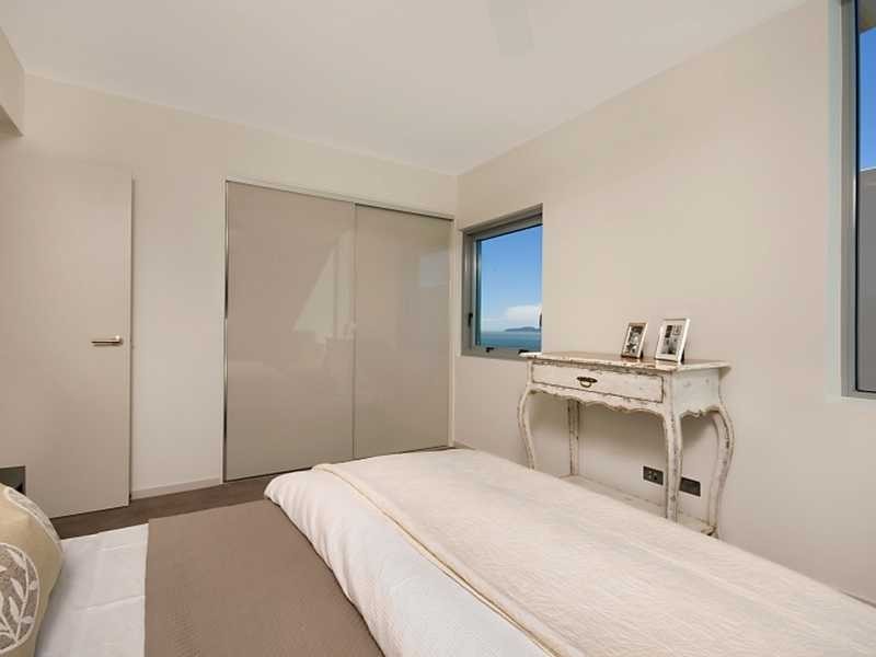 Apartment 1701/6 The Strand, Townsville QLD 4810