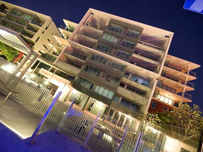 Apartment 1701/6 The Strand, Townsville QLD 4810