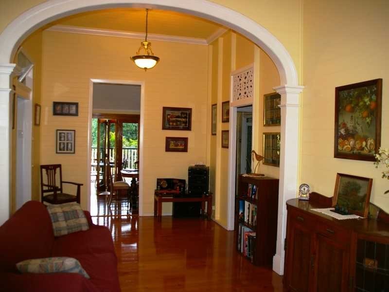 8 Murray Street, North Ward QLD 4810