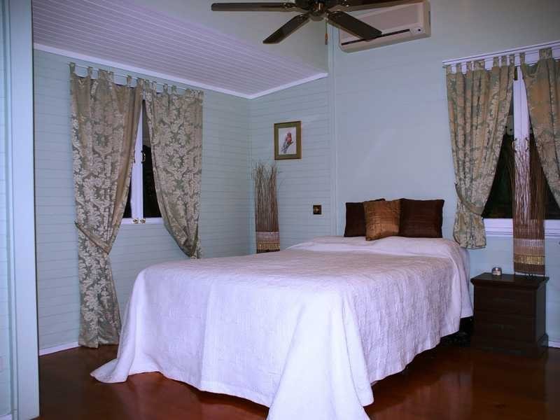 8 Murray Street, North Ward QLD 4810