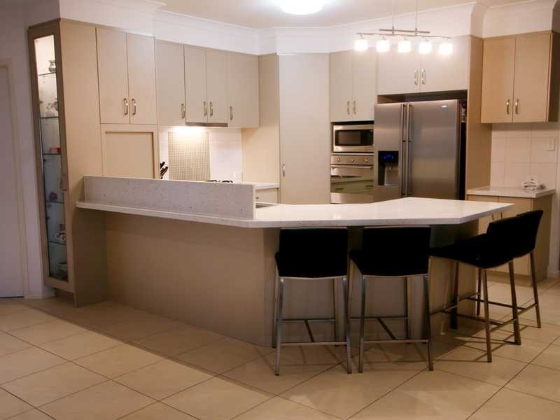 37 Marina Drive, Bushland Beach QLD 4818