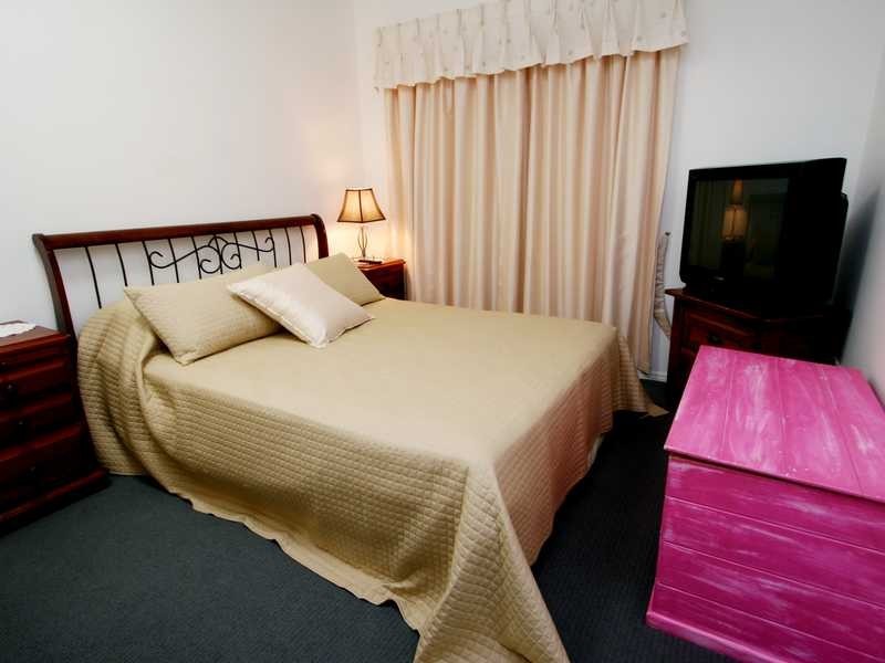 37 Marina Drive, Bushland Beach QLD 4818