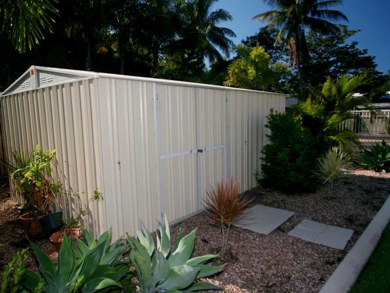 37 Marina Drive, Bushland Beach QLD 4818