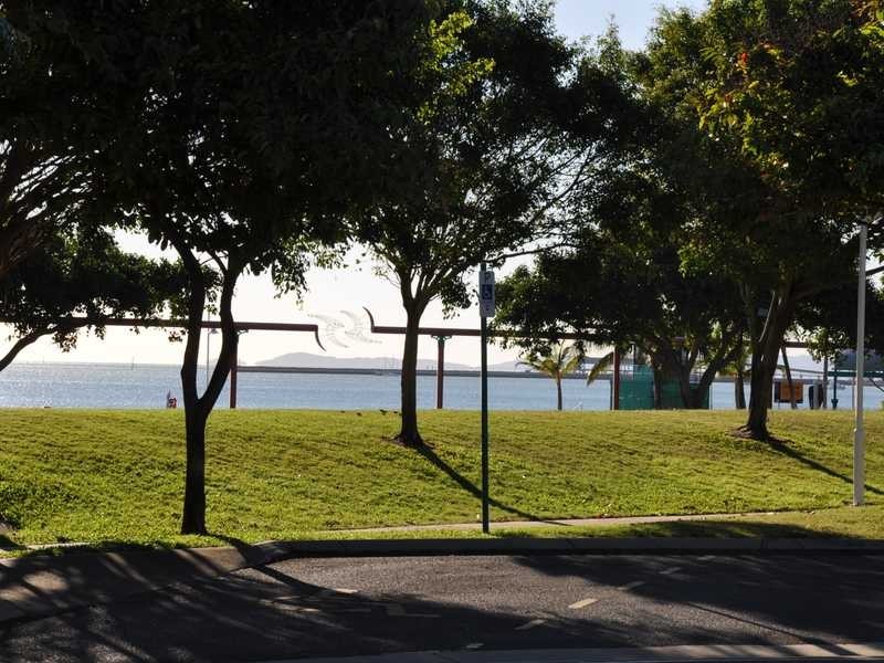 106 Mitchell Street, North Ward QLD 4810