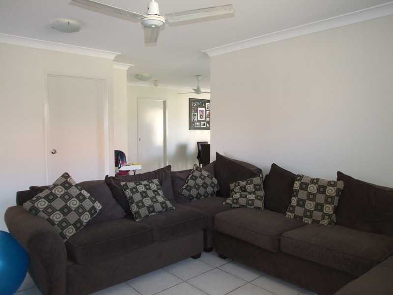 43 Elphinstone Drive, Kirwan QLD 4817