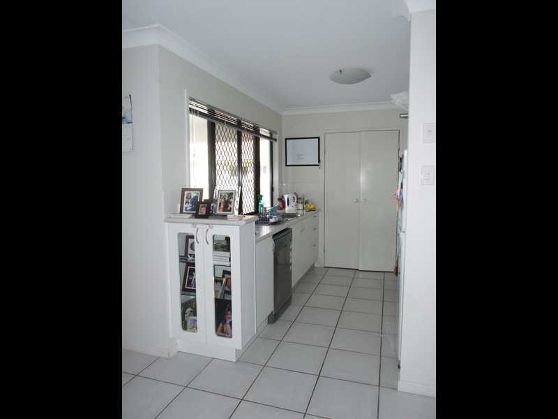 43 Elphinstone Drive, Kirwan QLD 4817