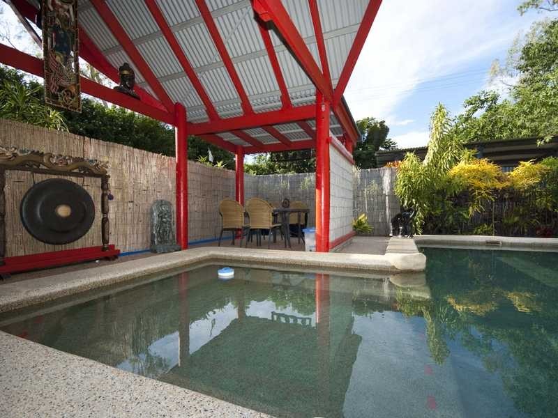 11 Heath Street, Magnetic Island QLD 4819