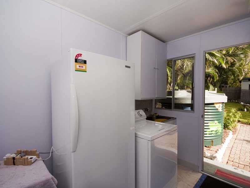 11 Heath Street, Magnetic Island QLD 4819