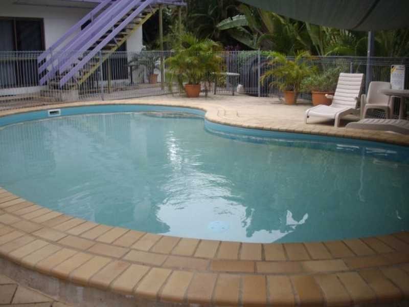 2/4 Endeavour Road, Magnetic Island QLD 4819