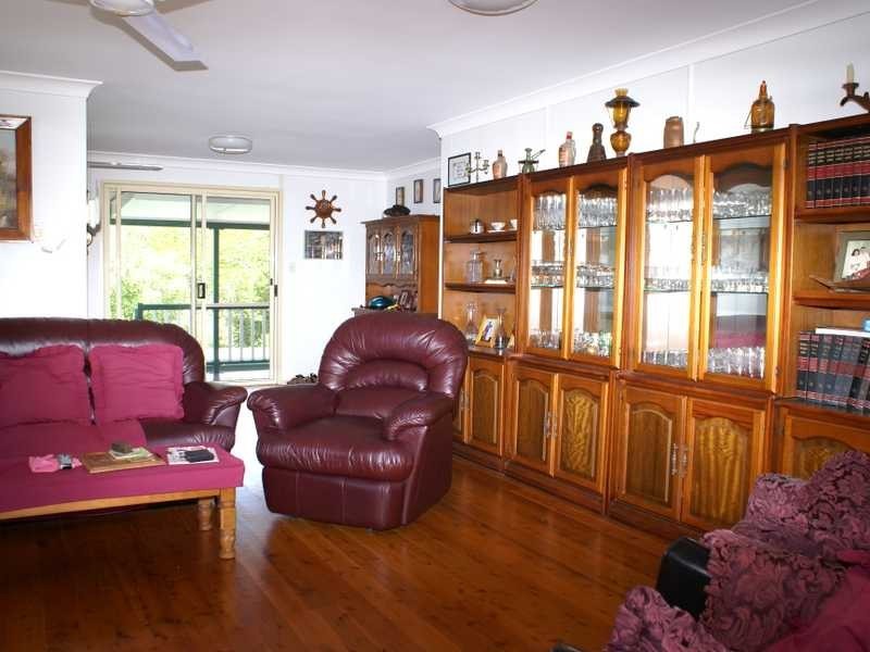 11 Pacific Drive, Magnetic Island QLD 4819