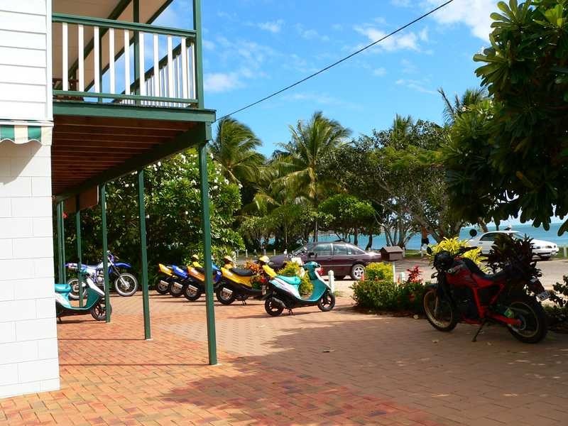 11 Pacific Drive, Magnetic Island QLD 4819