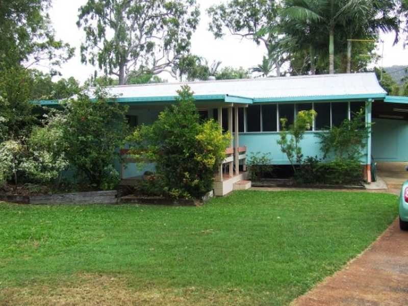 24 Barbarra Street, Magnetic Island QLD 4819