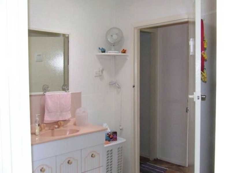 24 Barbarra Street, Magnetic Island QLD 4819