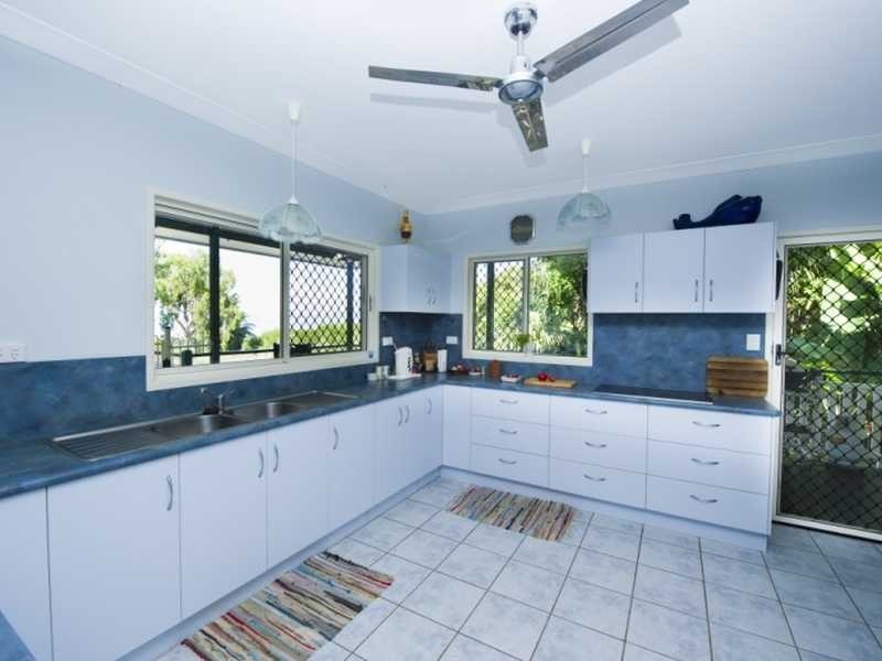 73 Picnic Street, Magnetic Island QLD 4819