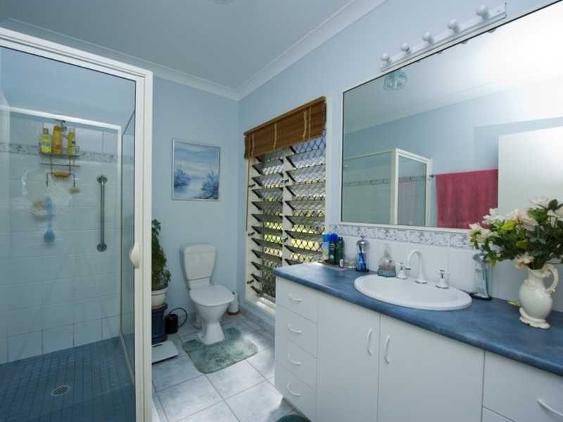 73 Picnic Street, Magnetic Island QLD 4819