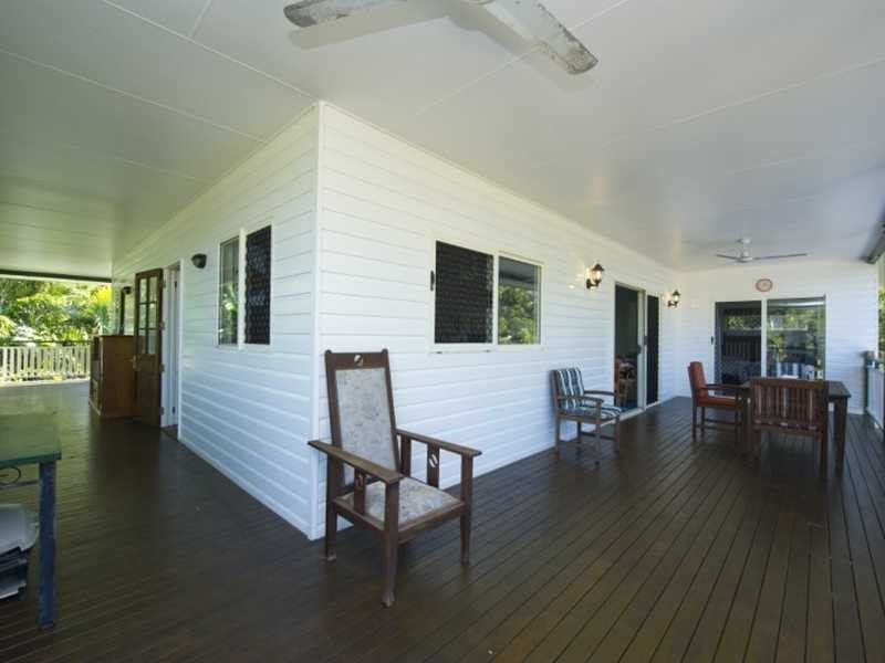 73 Picnic Street, Magnetic Island QLD 4819