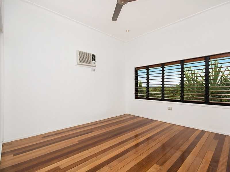 88 The Esplanade, Belgian Gardens QLD 4810