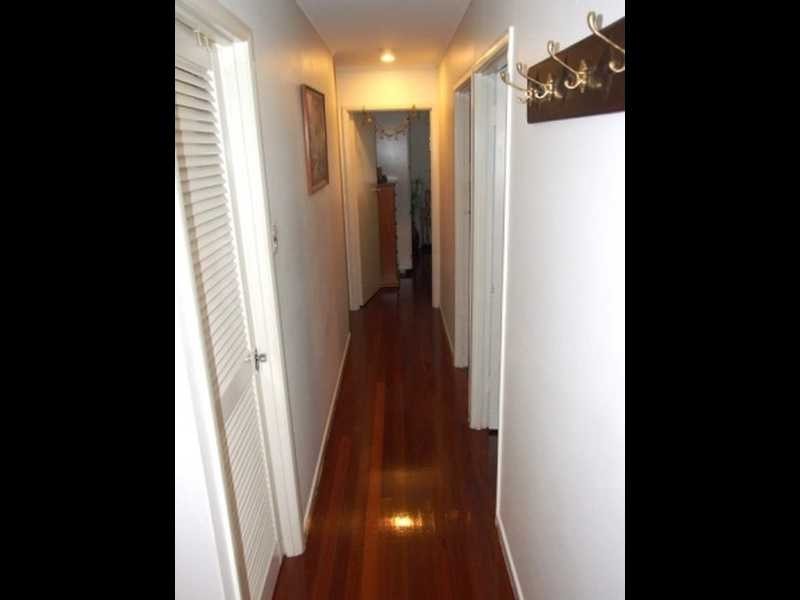 1 Miles Avenue, Kelso QLD 4815