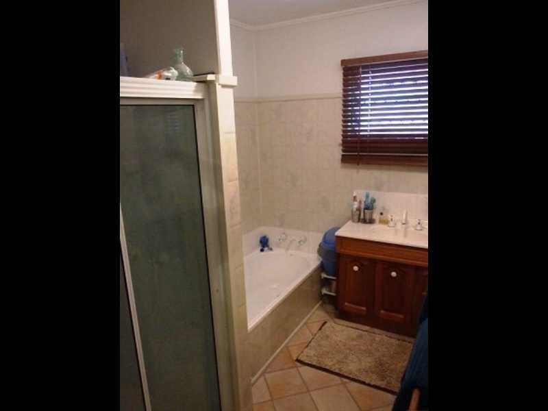 1 Miles Avenue, Kelso QLD 4815