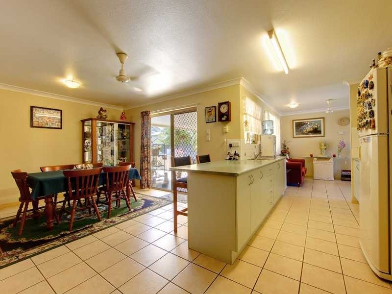 11 Gilmour Crescent, Kirwan QLD 4817