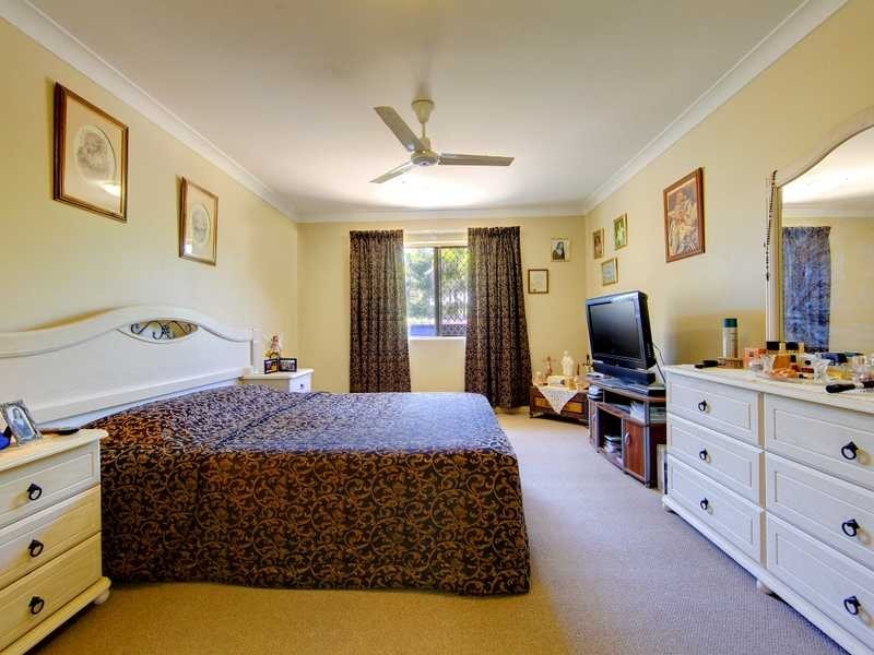 11 Gilmour Crescent, Kirwan QLD 4817