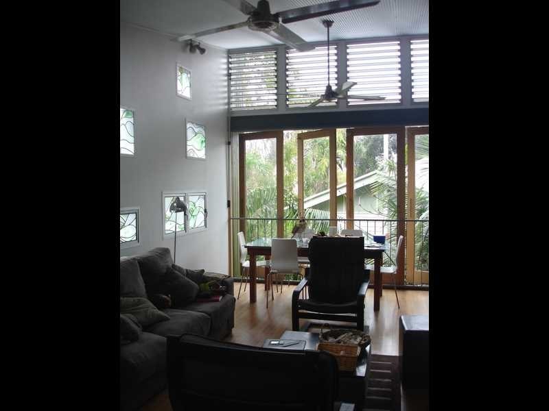 20 Halloran Street, Hermit Park QLD 4812