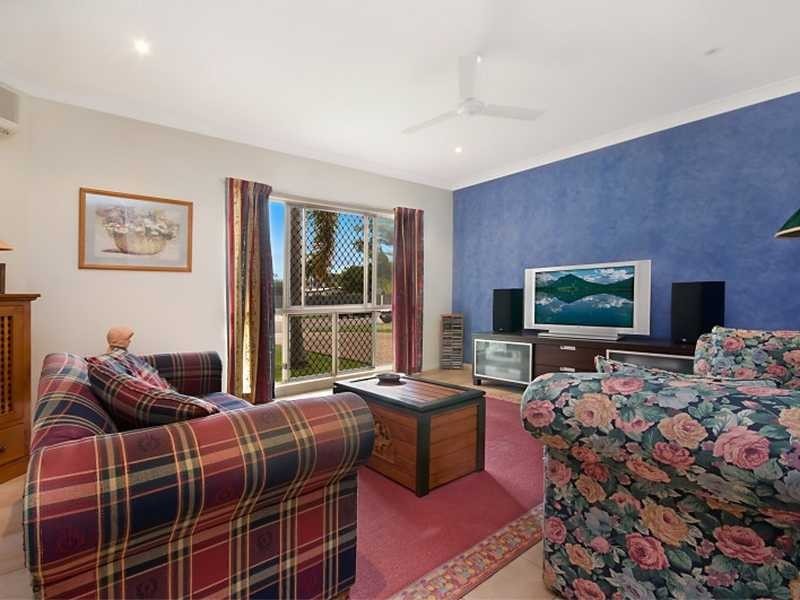 42 Pacific Avenue, Bushland Beach QLD 4818