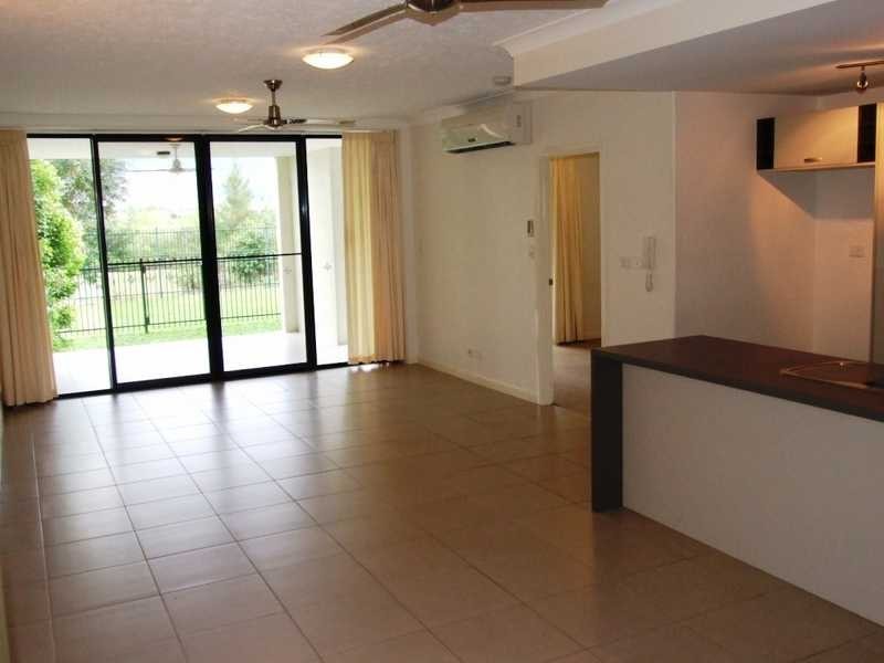 42/111 Bowen Road, Rosslea QLD 4812