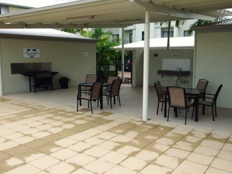 42/111 Bowen Road, Rosslea QLD 4812