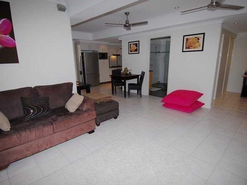 6 Shaw Street, West End QLD 4810