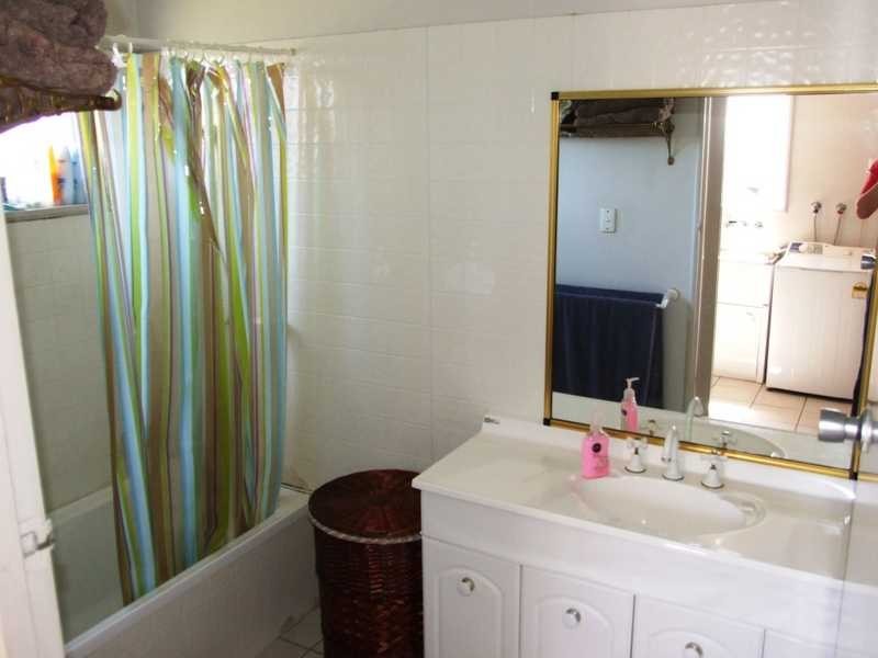 4 Turra Court, Mount Louisa QLD 4814