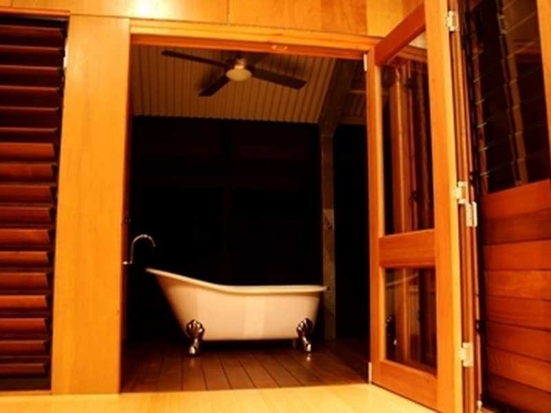 20 Wallaby Way, Magnetic Island QLD 4819