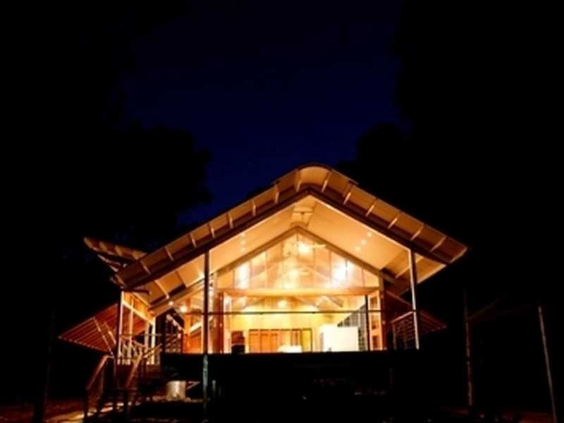 20 Wallaby Way, Magnetic Island QLD 4819