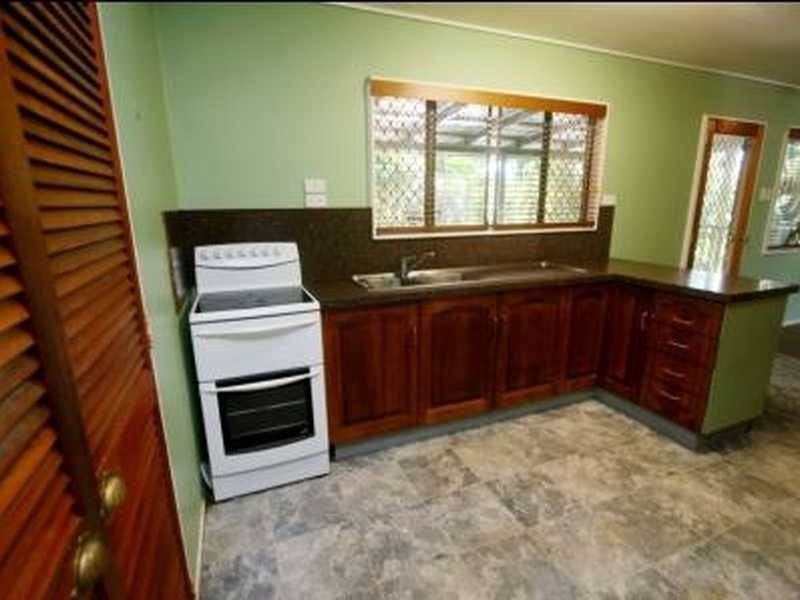 6 Cecelia Court, Kelso QLD 4815