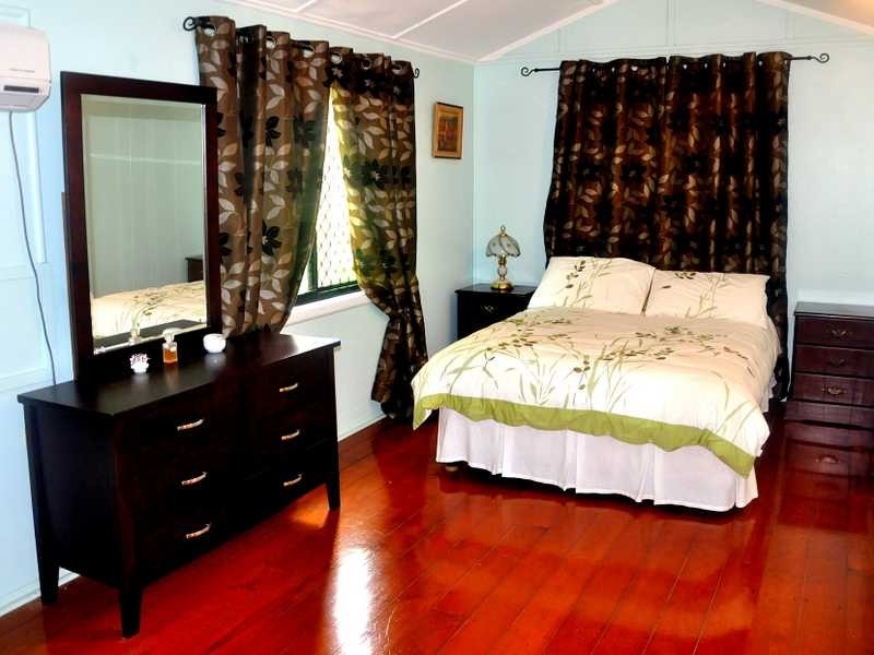 2a Baldey Street, Hyde Park QLD 4812