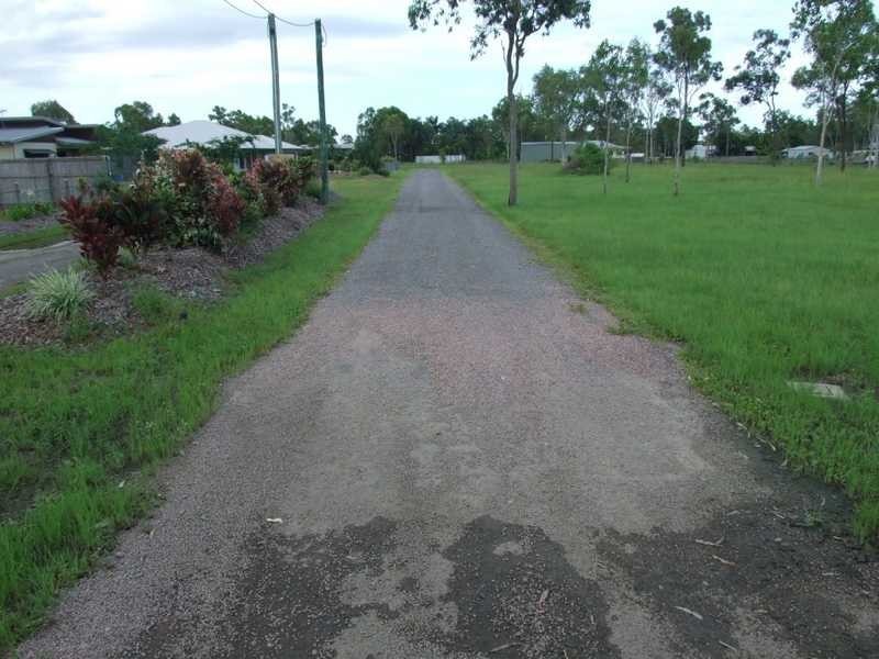 10 Greengum Court, Black River QLD 4818