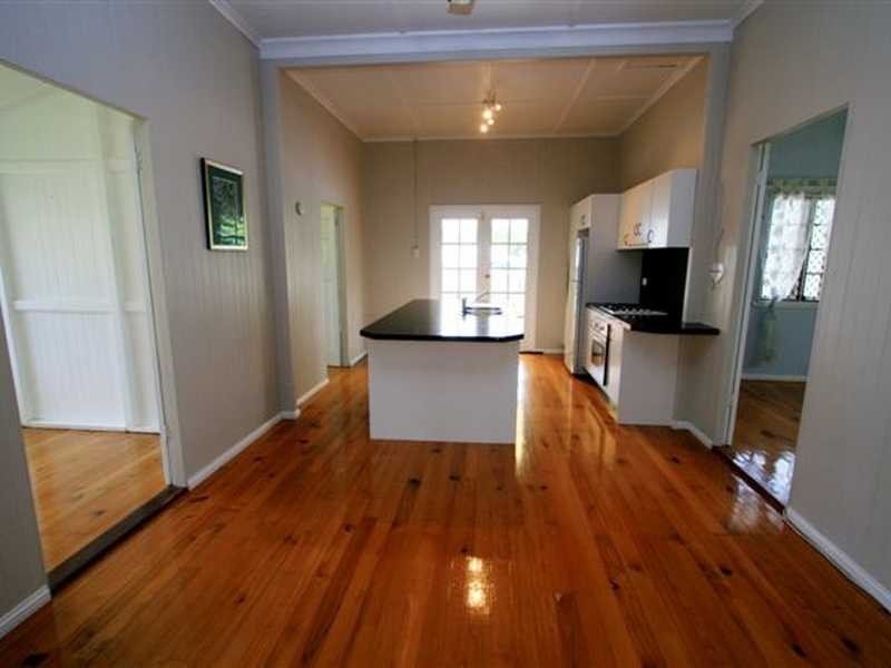 140 Queens Road, Hermit Park QLD 4812