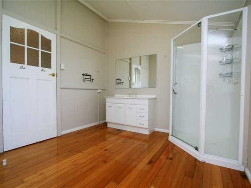 140 Queens Road, Hermit Park QLD 4812