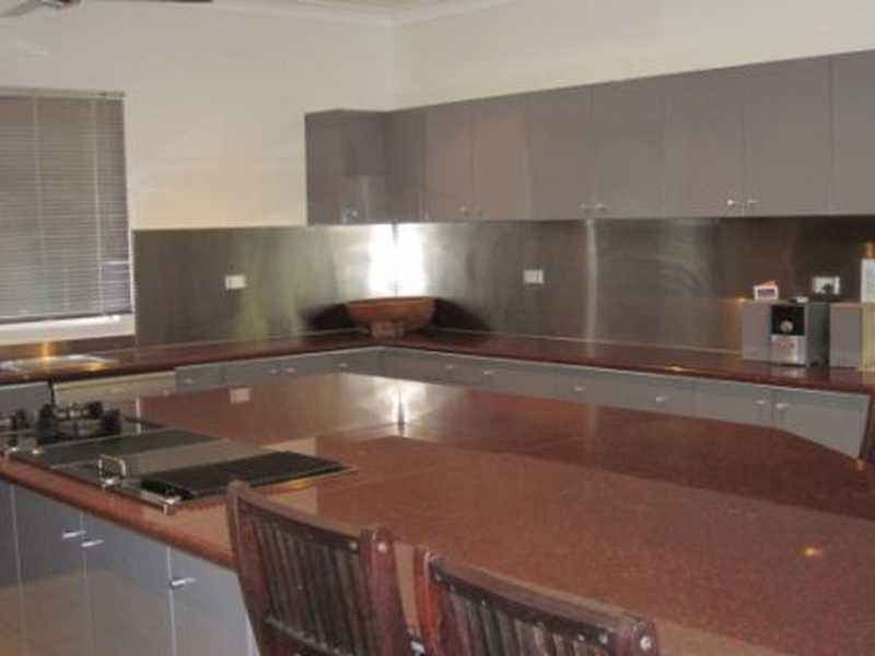 28 The Grove, Magnetic Island QLD 4819