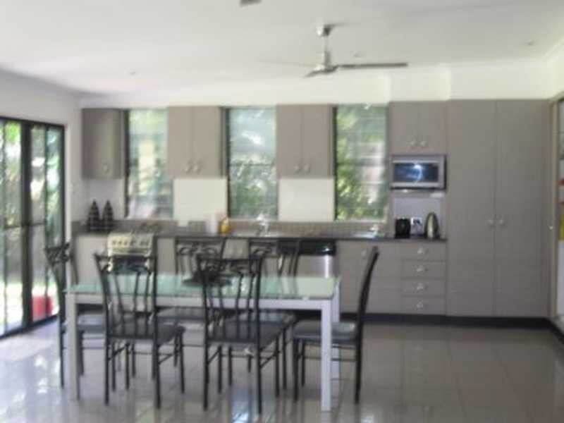 44 Barton Street, Magnetic Island QLD 4819