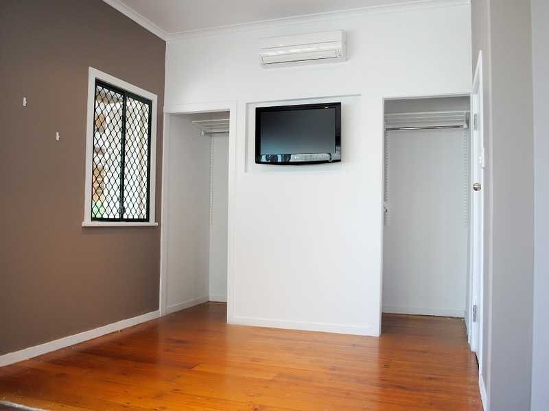 14 Margaret Street, West End QLD 4810