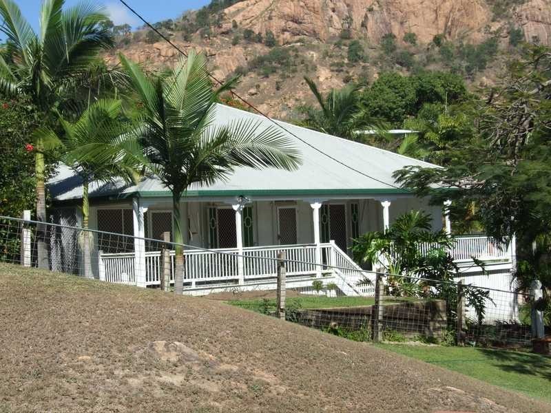 22 Murray Street, North Ward QLD 4810