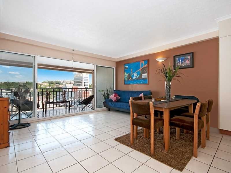 Apartment 75/86 Ogden Street, Townsville City QLD 4810