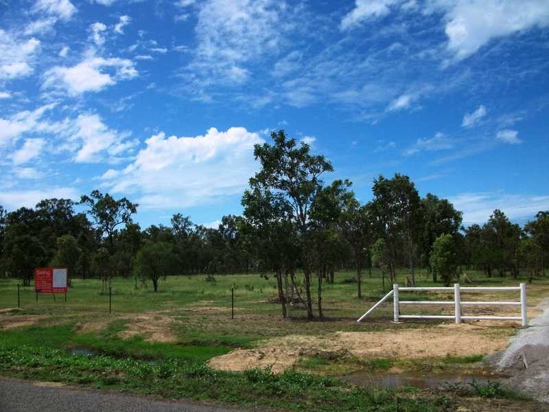 12 Clifford Avenue, Yabulu QLD 4818