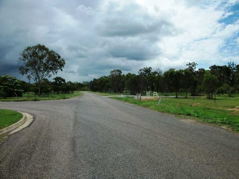 12 Clifford Avenue, Yabulu QLD 4818