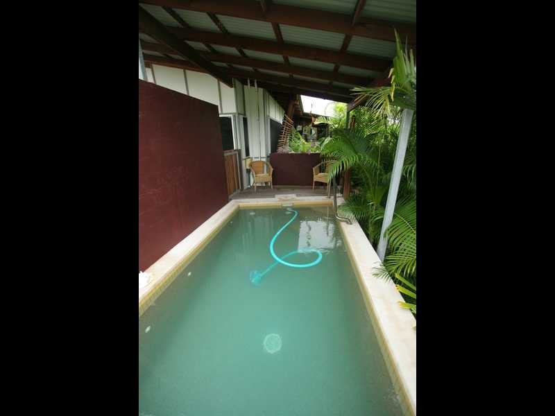 42 Waterivew Dr, Bushland Beach QLD 4818